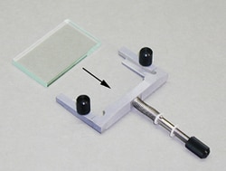 Leica Biosystems&nbsp;Anti-roll system CE, glass insert 70 mm - anti-roll plate for cryostats (Leica part 14041933980)