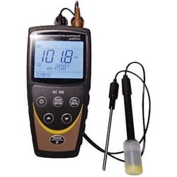 Cole-Parmer Oakton EC 100 Portable Conductivity Meter with EC/ATC Probe,