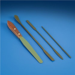 Accuflow Systems Saint-Gobain Chemware Lab Spoon Spatula, PTFE Coated,