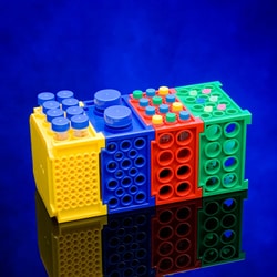 USA Scientific Inc Modular Tube Station