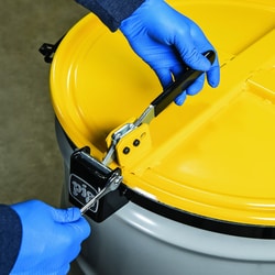 PIG Latching Drum Lid Yellow | Buy Online | PIG&trade; | Fisher Scientific