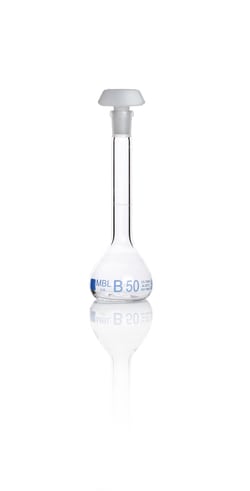 Matraz aforado de vidrio borosilicatado MBL 50 ml | Buy Online | MBL | Fisher Scientific