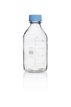 Pyrex&trade; Borosilicate Glass Reagent Bottles with Polypropylene Cap and Pouring Ring