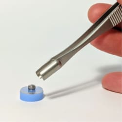 Mitegen&nbsp;Cryo-EM Grid Box Tweezers, Easy-to-Use Design, Grips Central Screw for Secure Handling & Sample Protection
