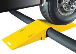 Checkers Diamondback™ Hose Bridge Single Tunnel Package