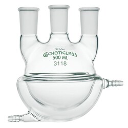 Chemglass Life Sciences&nbsp;Flask, Round Bottom, 500mL, Heavy Wall, 3-Neck, 29/42 CN - 29/42 SN's, Vertical, Half Jacketed