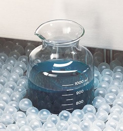 Cole-Parmer Hollow Polypropylene (PP) Ball Bath Covers, 20 mm, 2000/pk