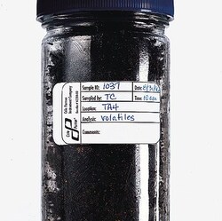 Cole-Parmer Cole-Parmer Solution Label w/Waterproof Overlay, 2"L x 1" H;
