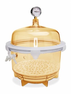 Research Products International Corp Lab Companion Vacuum Desiccator, UV Blocking Amber, 10 Liter