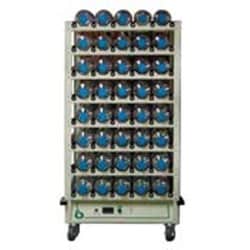 Bellco Glass, Inc. The Bellco Digital Bottom Drive Roller Apparatus holds up to 50 (see specifications below) full size glass or plastic roller bottles (110 to 120 mm diameter and up to 510 mm in length). The unit features a brushless DC motor and controller that operate at