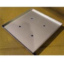 Bellco Glass, Inc. This tray only fits the back-to-basics II reciprocating shaker units. Includes rubber mat with peg and grommet design. Customer must use this tray or stainless steel tray 7677-32010 for reciprocating shaker units.    Size: 10