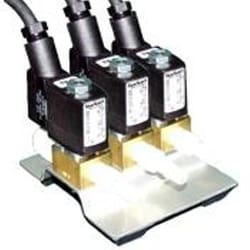 Bellco Glass, Inc. 3 valve model, 115vSupplied with:Plastic hose connector (1 per valve)Push fitting (1 per valve)M3 x 5 screw & #5 int. Lock-washer (2 per valve)(1)  sst base plate(4)  rubber feet(1)  solenoid valve sub-assembly