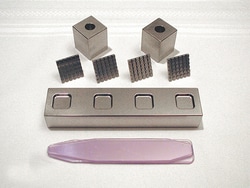 Electron Microscopy Sciences Small Embedding Well Bar Set, 1 set