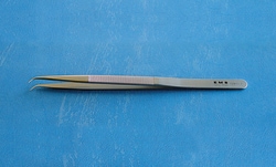 Electron Microscopy Sciences Curved Fine Forceps with Non-serrated Tips,
