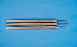 Electron Microscopy Sciences MicroPoint Ziegler Dissecting Knife 3.7 mm