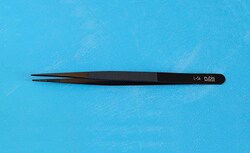 Electron Microscopy Sciences&nbsp;Rubis Tweezers Style L/Black, 158 mm