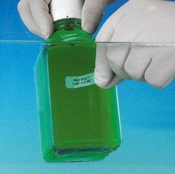 Electron Microscopy Sciences&nbsp;Wet Grip Labels Direct Thermal for 2.0 ml tubes, 38 mm x 19 mm, -80 to 70°C Temperature