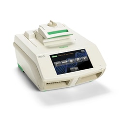 Bio Rad Laboratories C1000 Touch Thermal Cycler with 96–Deep Well Reaction Module