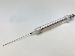Trajan Scientific&nbsp;L-MARK Brand  5.0mL Syringe, FN, GT, 23g, NDL Length 56mm, Pt. Style 5, Plunger Tip PTFE, Single