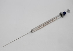Trajan Scientific&nbsp;L-MARK Brand  Syringe 25l L-MARK Brand FN GT 26gs, 70mm