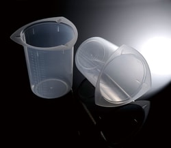 TWD Scientific LLC Beaker, Tri-Cornered, Twdbiox, 1000Ml Polypropylene, Disposable/Reusable, 3 Pour Spout, Molded Graduations, Autoclavable, 100/Case.