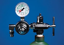 Euthanex Oxygen Regulator with E-Cylinder Fitting, Quantity: Each of 1