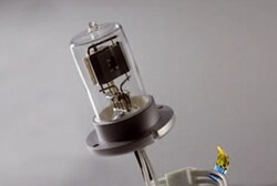 Azzota Corp Deuterium Lamp For  Pg Instruments T60U Spectrophotometer