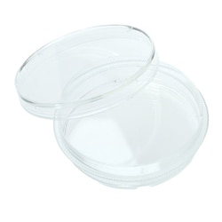 CELLTREAT Scientific Products 60mm x 15mm Petri Dish w/Grip Ring, Sterile