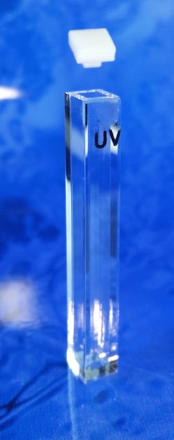 Fireflysci Type 507 Micro Fluorescence Cuvette with PTFE Cover (Material: Optical Glass) (Lightpath: 3x3x40mm)